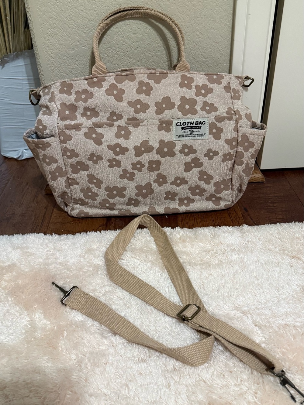Floral Canvas Tote in Beige